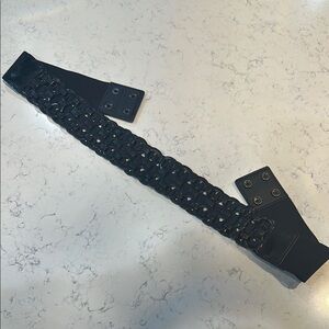 Black Classic Belt with Elegant Design